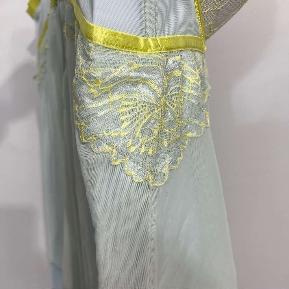 Auden mint and yellow nightie size Small - Picture 4 of 15